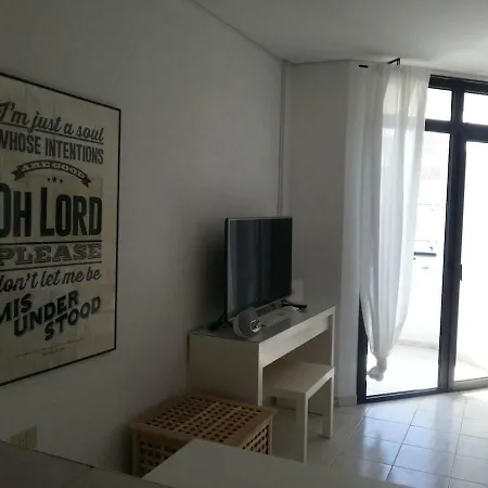 Lovely Cristianos Wifi, Cable Tv, Pool * Арона
