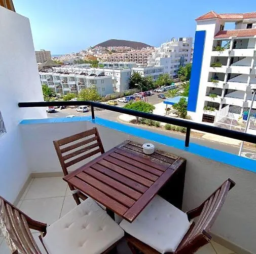 Lovely Cristianos Wifi, Cable Tv, Pool Lägenhet