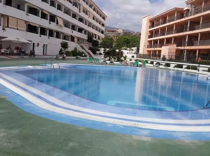 Lovely Cristianos Wifi, Cable Tv, Pool *