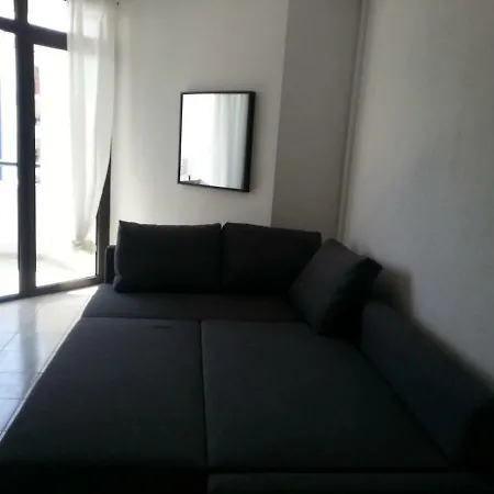 Lovely Cristianos Wifi, Cable Tv, Pool