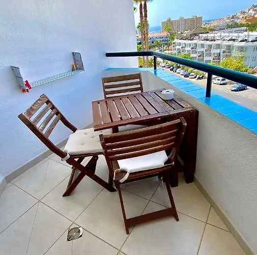 Lovely Cristianos Wifi, Cable Tv, Pool *