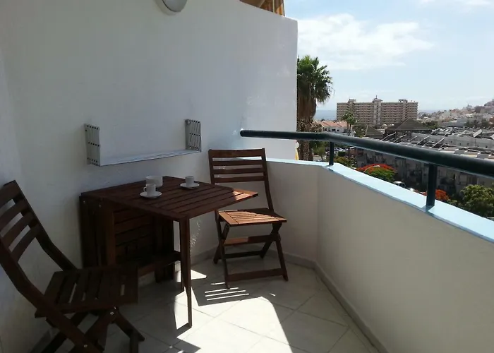 Lovely Cristianos Wifi, Cable Tv, Pool *