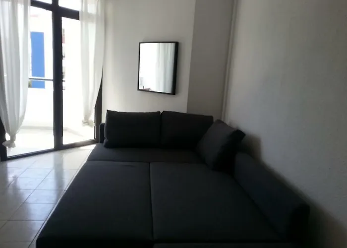 Lovely Cristianos Wifi, Cable Tv, Pool